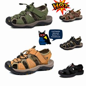 2024 Designer Sandals High Quality Sandals Men's Leather Soft Sole Outdoor Women's Shoes Casual Beach Comfortable Shoes Anti slip Slippers