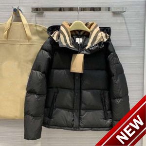 24ssMens Puffer Jacket Designer Hooded cotton jackets Waterproof Clothing Down Parkas Luxury Windbreaker Zip Women Overcoat Letter Burbrerys Vest Outwear Tech Co