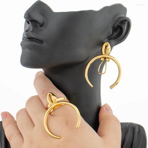 Halskette Ohrringe Set Schmuck für Frauen Afrikanische 18k Gold Farbe mit Ring Ungewöhnliches Design Ohrschmuck Mädchen Liebhaber Tägliche Geschenke