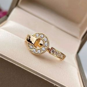 Designer-Ring für Damen, Seilknoten-Ring, luxuriös, mit Diamanten, modische Ringe für Damen, klassischer Schmuck, 18 Karat vergoldet, Rose, Party