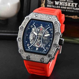 2024 Nya Styles Hollow Belt Diamond Imitation Carbon Braze Pointer Mens Quartz Watch {Category}