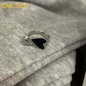 Band Rings QMCOCO Design Adjustable Silver Color Rings Women Fashion Elegant Vintage Black LOVE Heart-Shape Girl Birthday Jewelry Gifts 240125