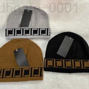 Berretti/berretti con teschio Designer Double f cappello di lana per bambini inizio autunno nuovo cappello freddo trendy per il tempo libero da uomo caldo cappello lavorato a maglia cappello rosso netto MYLP