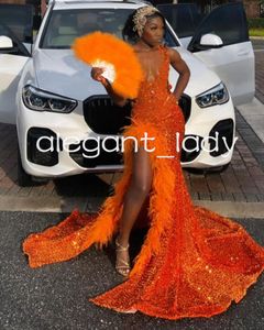 Orange glitzernde afrikanische Abend- und Empfangskleider für Frauen, luxuriöses Diamant-Kristall-Feder-Schlitz-Abschlussballkleid, Vestidos de Fiesta