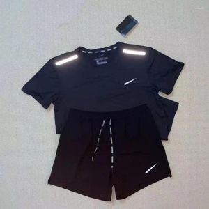 Erkek Trailsits Yaz Tasarımcısı Erkekler Setler Kadın Jogger Sweatshirts Spor Spor takım elbise Erkekler Kısa Kollu Ter Takım Eşleştirme Tasarımları