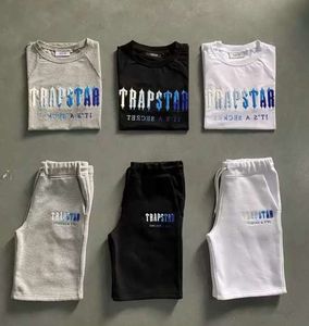 Högkvalitativ herr Trapstar T -skjorta Set Letter broderad spårdräkt Kort ärm Plush Shortsmotion 748