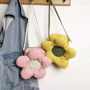 Evening Bags Shape Of Flower Single Shoulder Bag Female 2024 Small Fashionable Versatile INS Lovely Young Girls Canvas College Students