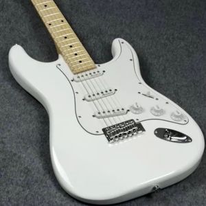 ST Gitarr Solid Body White Color Maple Fingle Board Högkvalitativ Guitarra Gratis frakt Electric Guitar