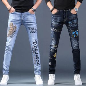 Mens Stretch Denim Print Pants Jeans Korea Slimming Trendy Casual Jeans All-Match Light Luxury Men Jeans. 240122