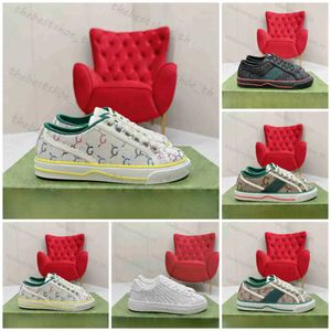 Designer Casual Shoes Tennis 1977 Canvas Sneakers Women Shoes Italian Green Red Web Stripe Rubber Sole Stretch Cotton Low Top Men Outdoor Shoes