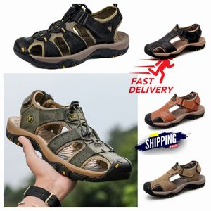 Designer Sandals Men's Leather Soft Sole Outdoor Women's Shoes Leisure Beach Comfortable Shoes Anti slip Slippers