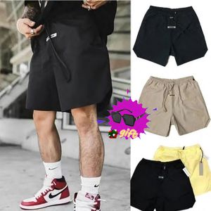 EE Verão Moda Mens Designer Shorts Mais Curtos Natação Mulheres Secagem Rápida Troncos Desgaste Placa de Impressão Calças de Praia Homens Natação Regular Elástico Curto