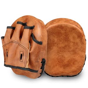 MMA Martial Thai Kick Pad Retro Color Hand Target Kit Brown Karate TrainingMittフォーカスパンチパッドスパーボクシングパンチングバッグ240122