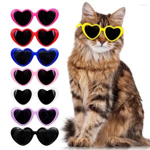 Cão vestuário pet gato óculos de sol forma coração filhote de cachorro gatinho headwear olho wear personalidade adorável acessórios de decoração de cabelo