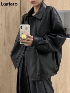 Lautaro primavera outono legal retro casual oversized preto impermeável macio jaquetas de couro falso para mulheres zíper cintura elástica 240124