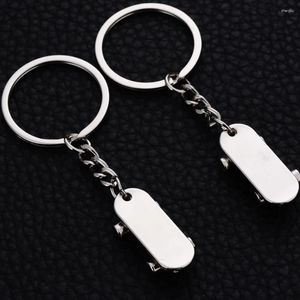 Keychains 10Pair Chaveiro!Creative Personality Skateboard Lovers Keychain Car Keyring Charm Metal Keyfobs Key Holder Valentine's Gift J050