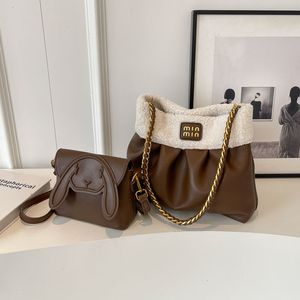 Plush Chain Women's Bag Fashionable Contrast Color Texture Shoulder Bag High Grade Crossbody Bag