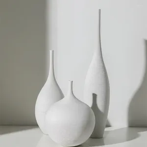 Vaser El Ornament Luxury Flower Vase Ceramic bordsskiva Dekorativ ihålig svart guld vit julutrymme mjuk minimalistisk festlåda