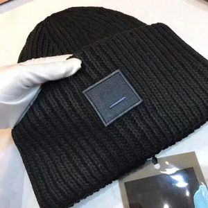 Acne Knit Hat Autumn and Winter Outdoor Warm Hat Men and Women Universal Smiley Studio Knit Cap Fashion Designer Hats