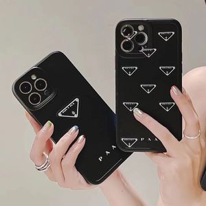 Vackra iPhone -telefonfodral 15 14 Pro Max Designer P Silicone Purse Hi Quality 18 17 16 15Pro 14Pro 13Pro 12Pro 13 12 11 X Xs Plus Case With Logo Box Packing Girl Woman Woman