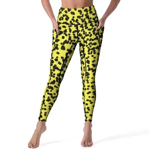 Active Pants Cool Dalmatian Leggings Black Polka Prickar PROPE UP YOGA BEATABLE Stretchy Lagging Lady Printed Workout Sport