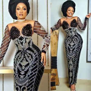 2021 Plus Size Arabic Aso Ebi Luxurious Lace Beaded Prom Dresses Sheer Neck Black Evening Formal Party Second Reception Gowns Dres236N