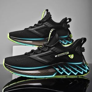 Men's High Elasticity Flying Weaving Casual Shoes Fashion Versatile Blade Sports Shoes 240126