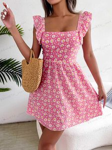 Basic Casual Dresses Women Casual Backless Ruffles A Line Floral Print Dress For Summer Beach Style Clothing T240129