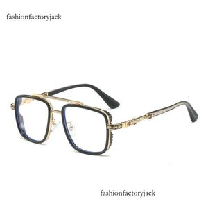 Chao Kro Heart Eyeglass Frame Mens Korean version Retro stor ram Kvinnlig grad Anti Blue Light Color Changing Glasses Frame Myopia Glasögon