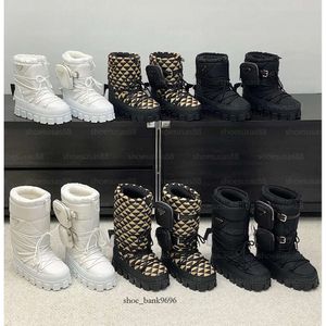 부츠 디자이너 스노우 최고 품질 나일론 Apres-Ski Bootie Gabardine Boots 여성 미끄러짐 chunky 겨울 따뜻한 모피 삼각형 부티 신발 S