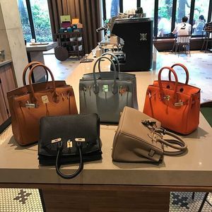 Vendita all'ingrosso Top Original party Home tote bags negozio online Internet famosa nuova borsa da donna in pelle highend borsa alla moda rossa sposa Have Real Logo