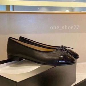 Scarpe casual da donna Sandali firmati di lusso Boutique di qualità superiore Nobile scarpa da ballo classica vintage in vera pelle nuova taglia 34-42