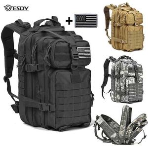 Vandringspåsar 40L Militär Tactical Assault Pack ryggsäck Army Molle Waterproof Bug Out Bag liten ryggsäck för utomhusvandring campingjakt YQ240129