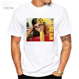 メンズTシャツmia khalifa suckコーンユーモアプリントTシャツ夏ファッションメンズショートスリーブ面白いカジュアルホワイトトップヴィンテージヒップホップスタイルボーイティー