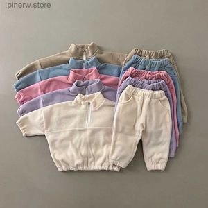 衣料品セット温かいフリース幼児トラックスーツスタンド首輪固体服の子供長袖のパーカー+パンツ2PCSベビースポーツスーツ冬の衣装