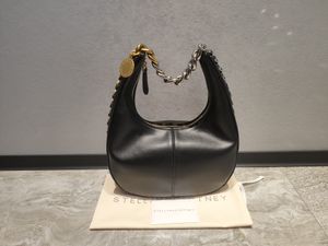 デザイナーバッグMcCartney Frayme Small Leather Zipped Shourdled Bag Stellaバッグ