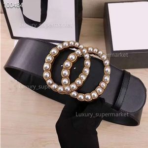 2024 Designer Fashion Large Pearl Belt Ladies 7 cm Variation av midja Buckle Classic 666Eeee