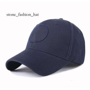 Bollmössor högkvalitativa kulkapslar utomhus sport baseball mössor brev mönster broderi golf cap sun hatt kvinnor justerbar snapback trendiga sten-island 7709