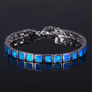 Bracciali Bracciale con opale di fuoco blu dal design quadrato