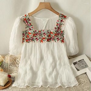 Bluzki damskie letnia bawełniana lniana koszula Kobiet Kwiat haftowy projektantka Tops Bohemian Clothing Holiday Bluzja TEE FEMME