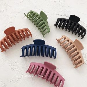 Fermagli per capelli Clip in acrilico colorato Semplice granchio leopardo cavo ovale per accessori da bagno per trucco da donna