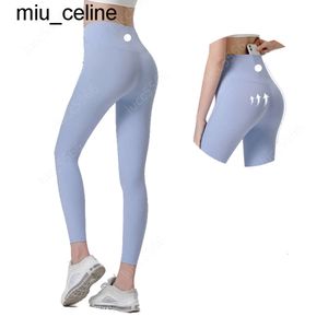 Yeni 24SS Spor Tayt Yoga Pantolon Lu Hizalama Taytlar Kadın Şort Kırpılmış Pantolon Kıyafetleri Kadınlar Ultra Yumuşak Streç Opak İnce Kadın Yoga Giysileri