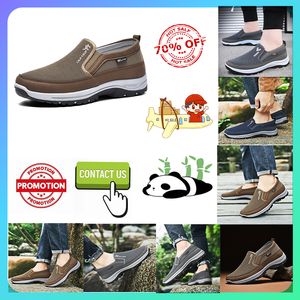 Designer Casual Platform Step On Shoes For Middle-Aged Ement