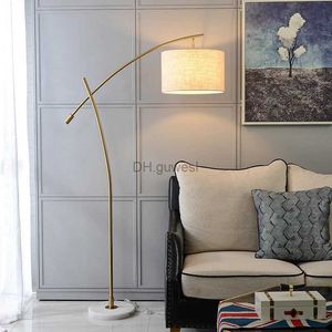 Floor Lamps Modern Gold Black Fabric Big Living Room Metal Marble Base Decoration E27 Sofa side Bedside American Style Floor Lamp YQ240130