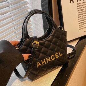 Amy Rabbit Women's Exquisite Lingge Unique Letter Versatile Handbag 2024 78% Off Store wholesale
