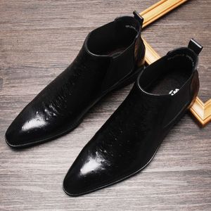 Handgjorda svart äkta läderbrun slip på spetsiga klänning män formella strutsmönster stövlar man sko
