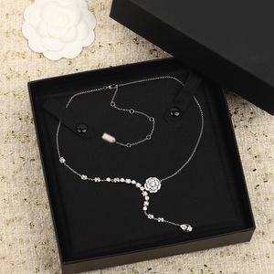 Designer Luxury 925 Sterling Silver Necklace Famous French Brand Classic Hollow Camellia Inlaid Diamonds Women Charm Jewel Girl Fashion Exquisite Gift