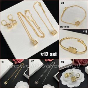 Mode guld mini fyrkantiga hängen halsband kvinnors armband halsband örhängen armband med presentförpackning