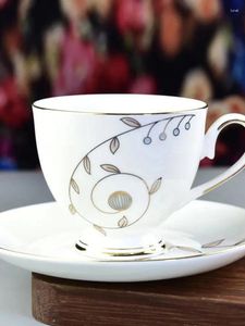 Bardak tabaklar İngiliz kemik porselen kahve fincanı ve yemek seti yaratıcı aktivite hediyesi ikindi çay seramik su