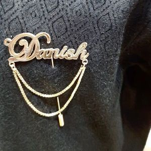 Brosches diy anpassad namn brosch företag badge brosch rostfritt stål logotyp retro brosch anpassad koreansk tillbehör droppfartyg grossist